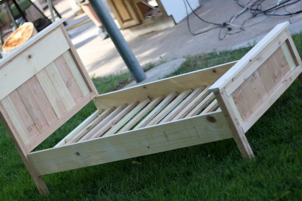 Free Diy Toddler Bed Plans